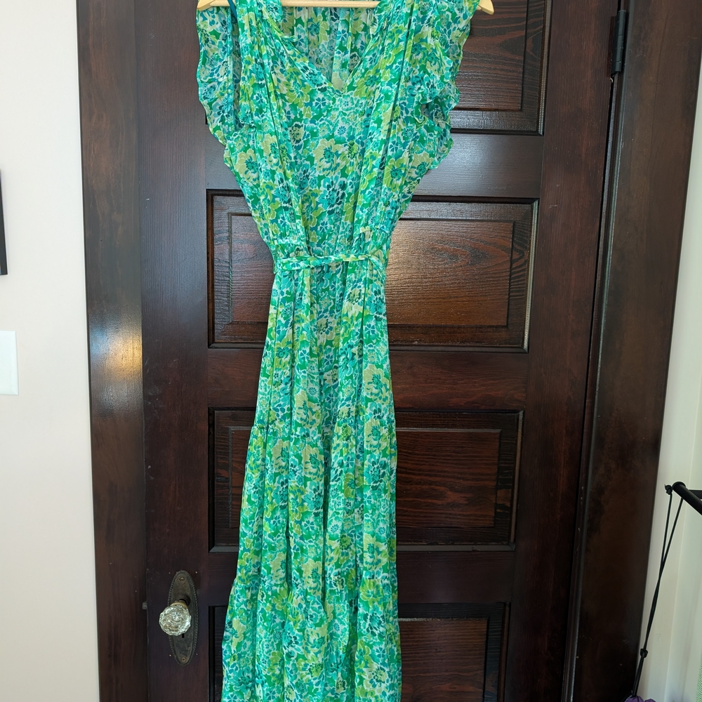 Amour Vert Green Floral Maxi Dress